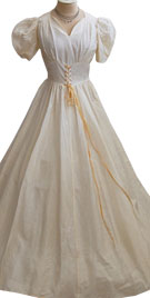 Alluring Sweetheart 1930s Wedding Dress